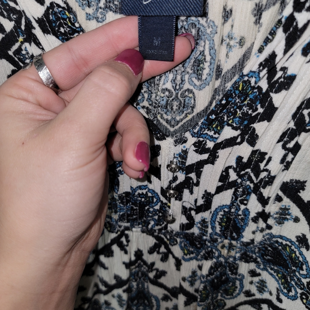 Patterned Top - Picture 2 of 3